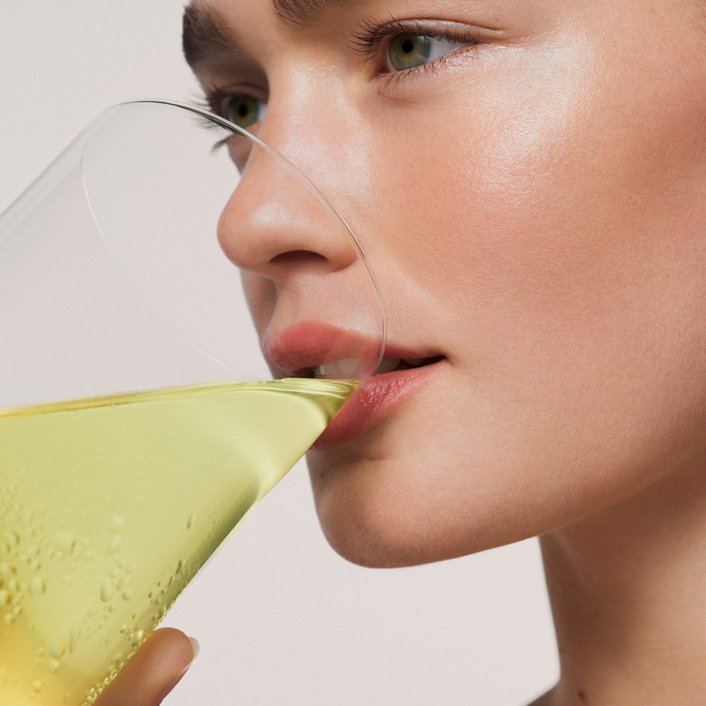 pineapple hydration powder mixed in water